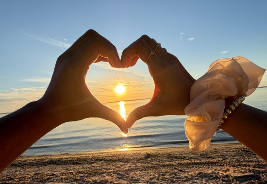 Roji & Linda Photo 2