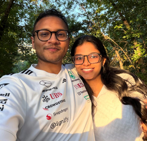 Roji & Linda Photo 6